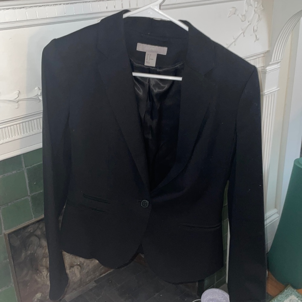 Business casual black blazer